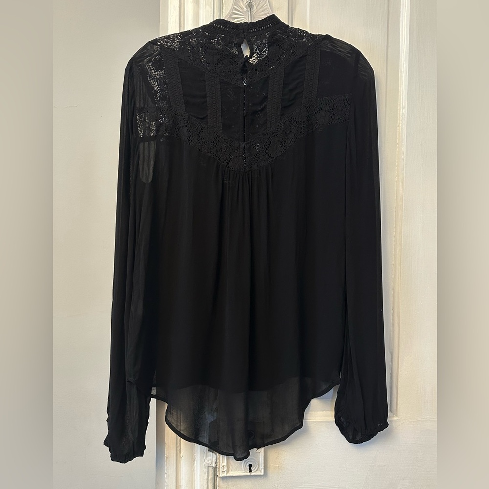 Elegant Zara Black Chiffon Lace Blouse Size Medium